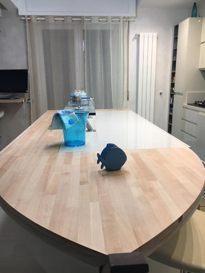 Cinqueterreblu Lungomarenostro Apartment มอนเตรอสโซ อัล มาเร ภายนอก รูปภาพ