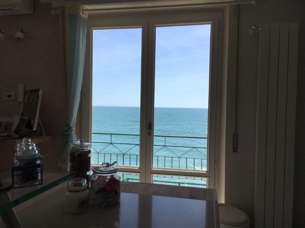 Cinqueterreblu Lungomarenostro Apartment มอนเตรอสโซ อัล มาเร ภายนอก รูปภาพ